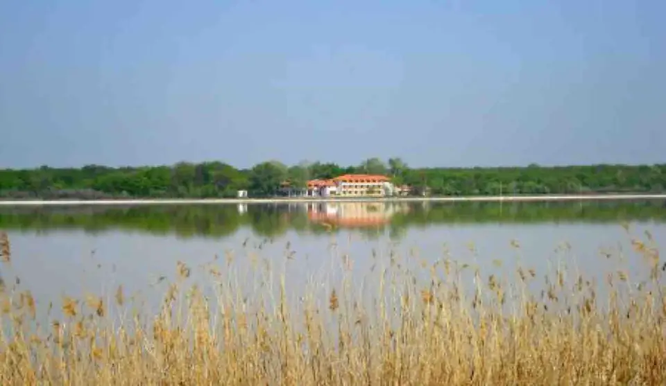 Ce vizitezi la Lacul Sărat: lacul, Brăila veche și Dunărea