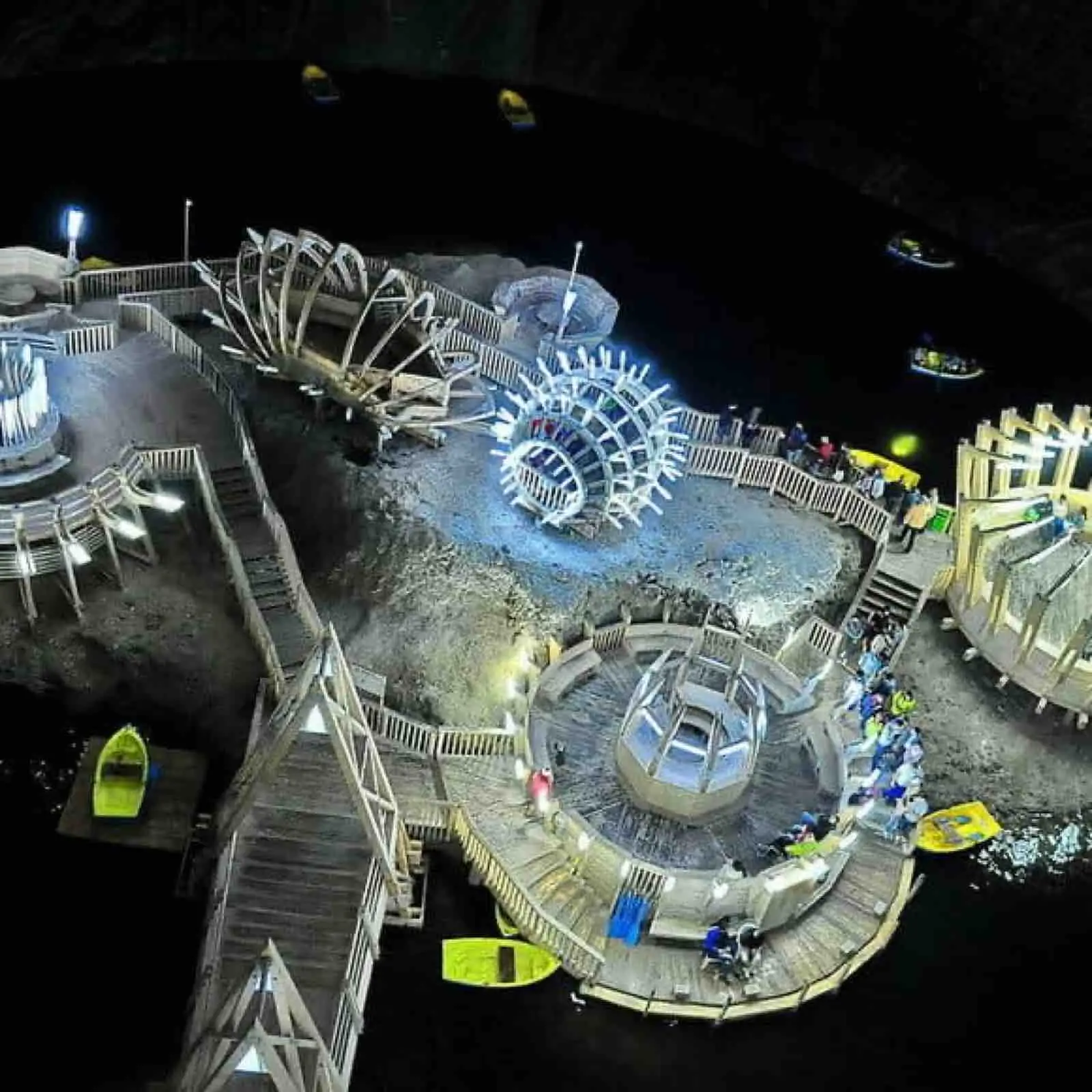 Obiective turistice la Turda: salina, Cheile Turzii și ce mai vezi