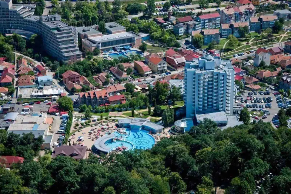 camping băile felix