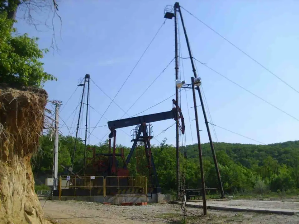 Mina de petrol de la Sărata-Monteoru