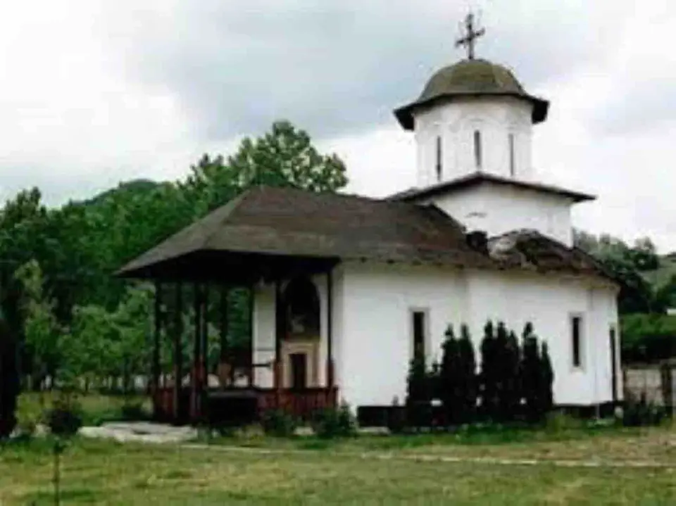 Mănăstirea Ostrov